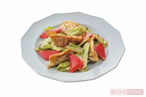 餃子とキャベツのみそガーリック炒め