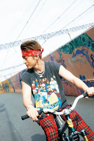 佐野玲於