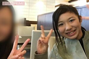 箱根で働いていた時代の仲間と(本人のインスタグラムより)