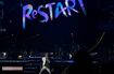 ステージには「再出発」を意味する「ReSTART」の文字が掲げられていた