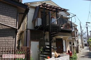 桑添容疑者宅の外観