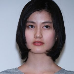 橋本愛、地元・熊本で浮いた存在だった