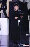 也哉子は涙を見せることなく、裕也さんへの素直な思いを力強く語った