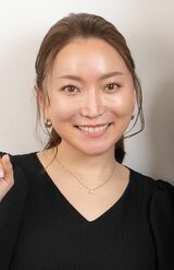 加藤綾菜さん●1988年、広島県生まれ。2011年、ザ・ドリフターズの加藤茶さんと結婚し、45歳の年の差婚と話題に。高齢の夫を支えるために「介護食アドバイザー」などさまざまな資格を取得し、メディアへの出演や講演活動などを行っている。