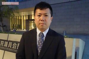 2021年4月、取材に応じた橋本崇載容疑者