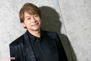 香取慎吾　撮影／矢島泰輔　ヘアメイク／石崎達也　スタイリスト／細見佳代　衣装協力／DIESEL