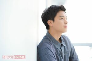 ヨン・ウジン　撮影／佐藤靖彦