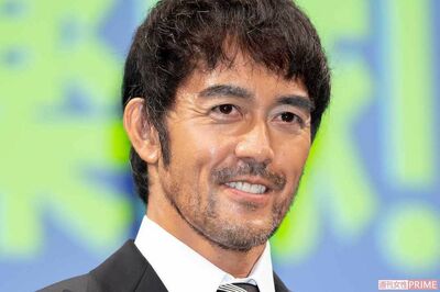 阿部寛、超シンプルな「レトロ感」満載ホームページがついに“進化”で「時代が終わった」トレンド入りの大…