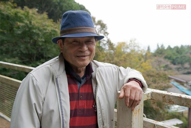 テレビ出演で人気者になった小川園長は、イノシシに負けない（！?）人懐っこさ　 撮影／渡邉智裕