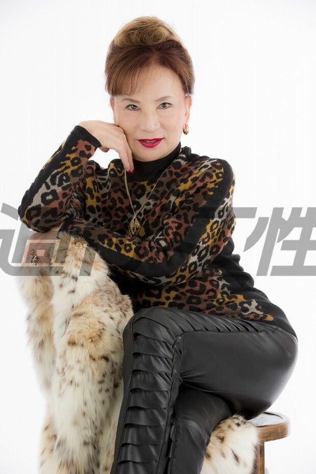 カルーセル麻紀、仲がよすぎて猿翁妻に嫉妬される