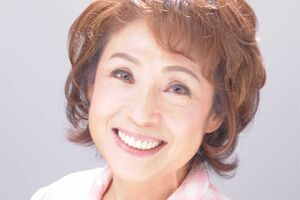 川内天子さんは芸能リポーター歴42年の超ベテラン。「生涯現役でいきたいです」