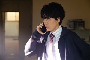 高杉真宙演じる、若手刑事の高橋紀理人　(c)テレビ朝日