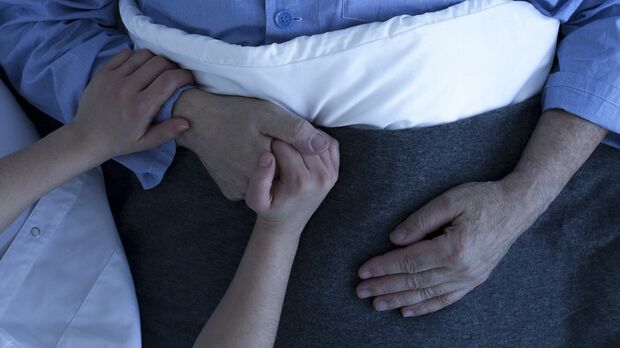 人間は必ず老いる