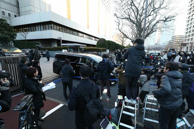 多くのメディアが駆けつけた初公判。傍聴希望者は2229人だった