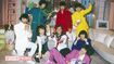 森脇健児、森口博子らと共演のフジ系『夢がMORIMORI』で人気に火がつく。写真はSMAPが6人兄弟を演じた『音松くん』