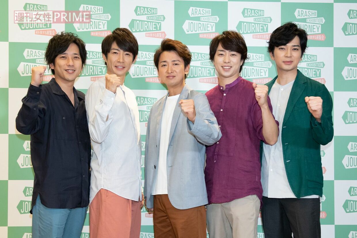 嵐ラスト公演で「900円ガチャ」が転売10倍超…5人が仕掛けた“ロゴ入りのカプセル”もSNSで話題 | 週刊女性PRIME