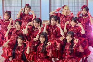 指原莉乃がプロデュースする『≠ME』(公式インスタグラムより)
