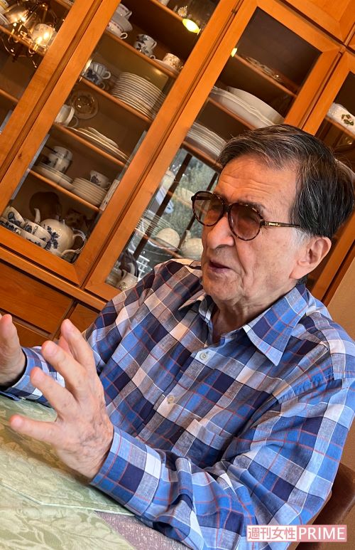 91歳を迎えたが、元気に身振り手振りを交えて当時の話をしてくれた佐々木信也さん