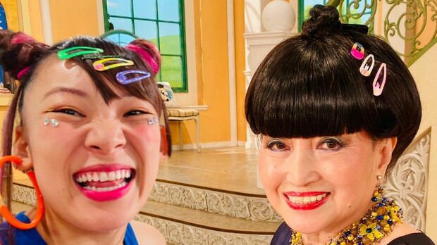 黒柳徹子と２ショット！　フワちゃん　公式ツイッターより