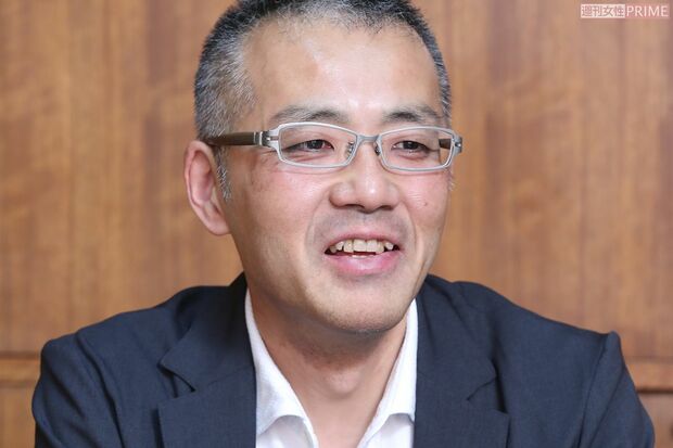 三上延　撮影／吉岡竜紀