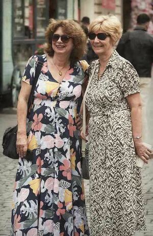 イギリスのご婦人方。いくつになってもおしゃれはサイコー!