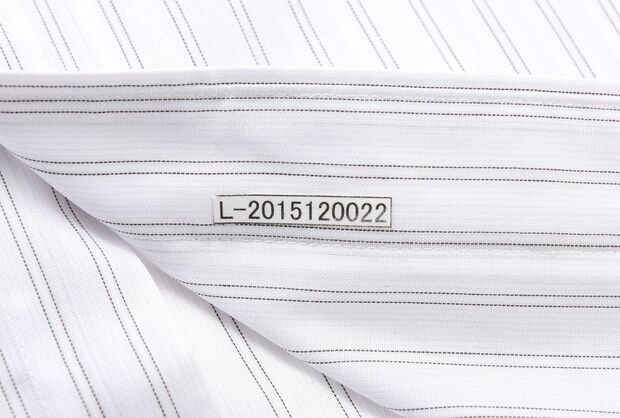 シャツにつけられる自分専用タグ