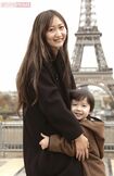 抱き合うKOKIAさんとレオナルドくん