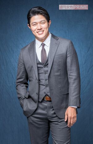 鈴木亮平　撮影／高梨俊浩