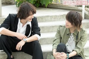 藤田玲　佐藤流司　撮影／伊藤和幸　スタイリスト／浜元理恵（佐藤さん）　衣装協力／elements,H（佐藤さん、トップス2点）