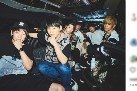 UVERworld「人が倒れてる！」フェスでの緊急事態にボーカル・TAKUYA