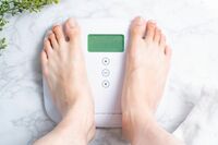 【やせたがる女たち】ダイエットの歴史は19世紀から!「体重計は処刑台」 摂食障害に悩む現代女性の“スト…