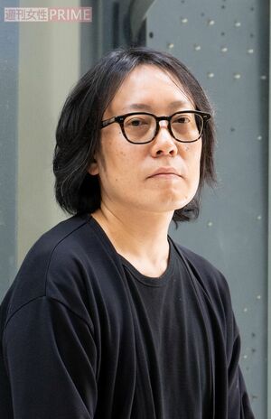 燃え殻●1973年神奈川県生まれ。テレビ番組の小道具制作会社勤務を経て、2017年にネット上で連載した『ボクたちはみんな大人になれなかった』で小説家デビュー。　撮影／伊藤和幸