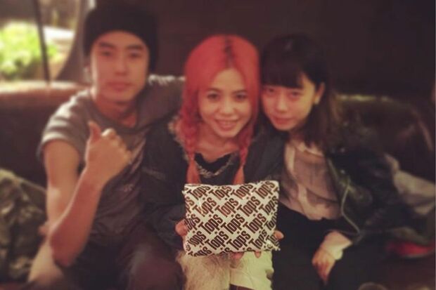 緋美とCharaとSUMIRE（Charaのインスタグラムより）