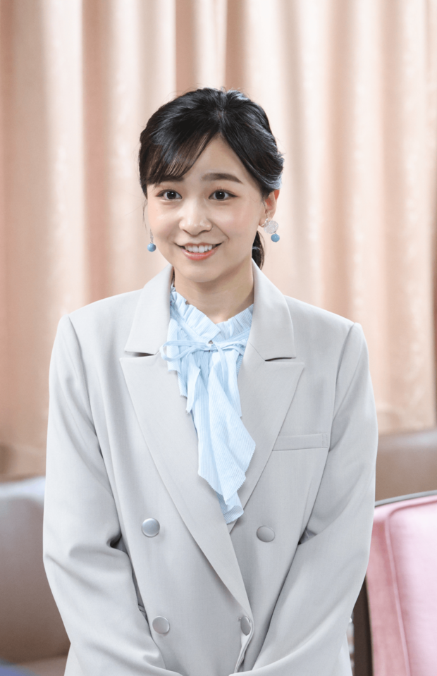最近はトレンドを抑えた堅苦しすぎないコーディネートでのお出ましが増えた佳子さま