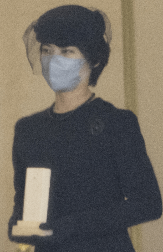 久子さまの次女で、二三子さんの孫にあたる千家典子さんが喪主を務め、神式で行われた