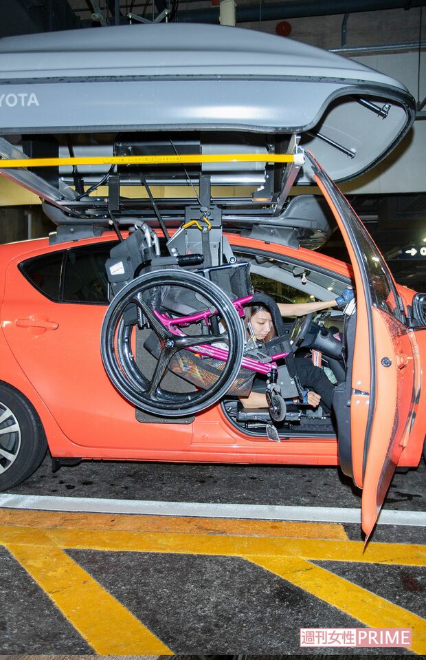 誰の手も借りずに車で通勤　撮影／齋藤周造