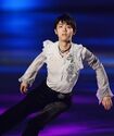 '16年1月9日、盛岡市アイスアリーナで行われた東日本大震災復興支援アイスショーで会場を魅了する羽生