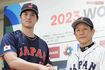 大谷翔平（左）と栗山英樹氏