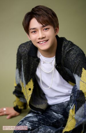 小澤竜心 撮影/渡邉智裕 ヘアメイク/藤村はる香 スタイリング/平井香穂 衣装協力/LAD MUSICIAN(LAD MUSICIAN SHINJUKU)、TAAKK(JOYEUX)、パラブーツ(パラブーツ青山店)、HERGO(アドナスト)、NARRATIVEDLATOON(アドナスト)