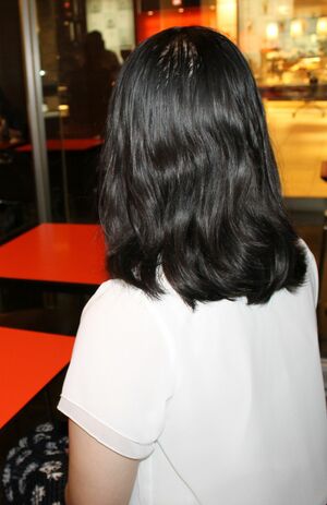 写真＝学業に励んできた美樹さんだが、記憶障害があり将来が見通せない