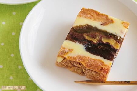 一善やの干柿と胡桃と無花果のミルフィーユ　撮影／山田智絵