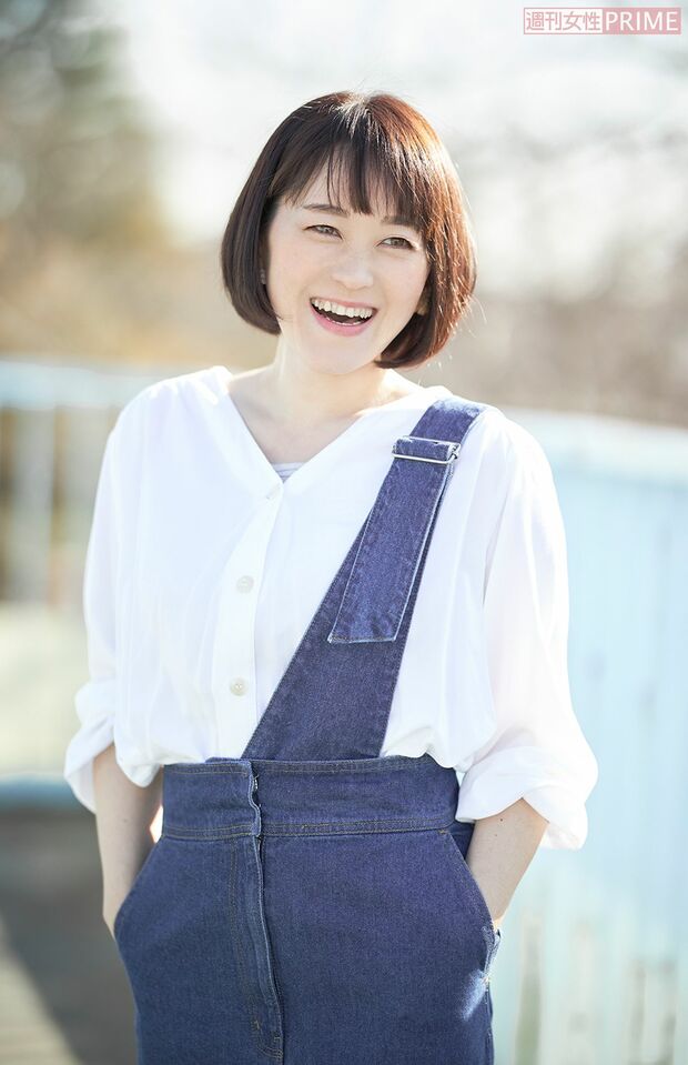 『3時間でできるかごバッグ』著者の貝塚なおこさん　撮影／廣瀬靖士