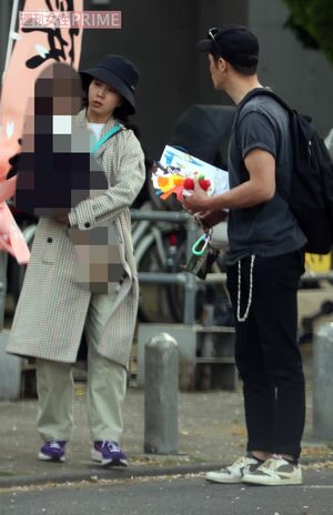 2023年4月、夫婦そろって第1子の送迎をしていた木南晴夏と玉木宏