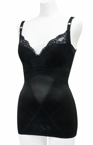 芦屋美整体『スリムスタイルブラキャミ』／￥7800