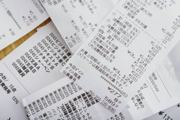 「本当に必要だった?」とレシートを見返すだけで、気づけることがある ※写真はイメージです