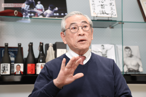 「兄とは多くは語らず、ずっとツーカーな関係でした」と振り返る啓介さん（撮影／近藤陽介）