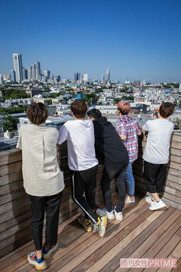 CODE-V　撮影／廣瀬靖士