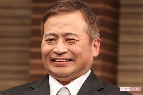 社民党から出馬のラサール石井が“こち亀”写真にサインを福島みずほが報告に「両さんを政治利用しないで」の声