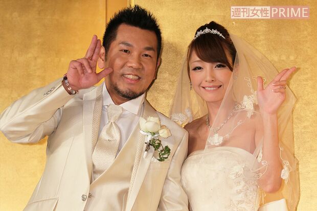 木下優樹菜＆FUJIWARA・藤本敏史の結婚披露記者会見にて（2011年）