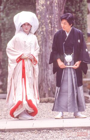 映画共演をきっかけに交際が始まった田中裕子と出雲大社で挙式した（'89年撮影）写真／週刊女性写真班